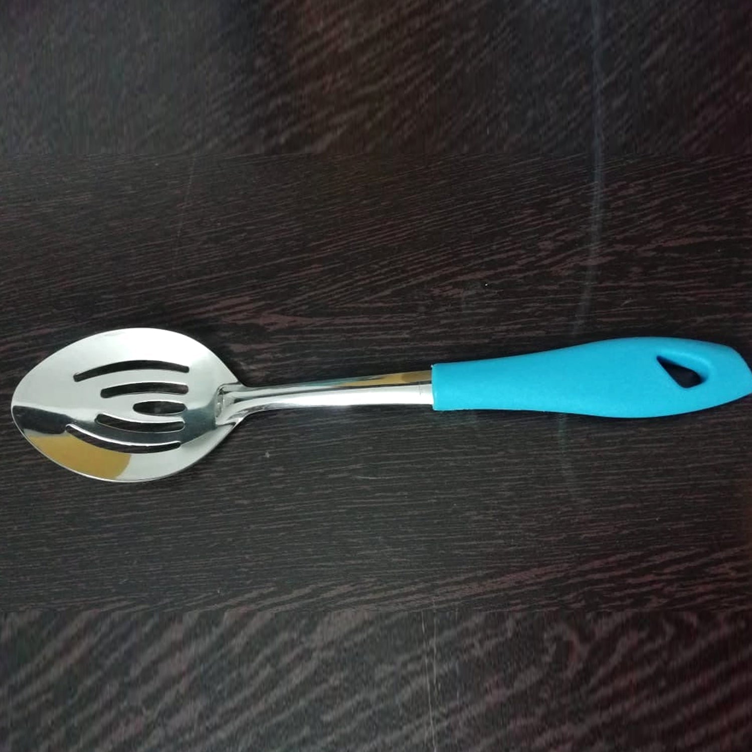 7040 SS Frying Spoon for serving and having food stuffs and items which needs to be fried and crispy. 7040 SS Frying Spoon for serving and having food stuffs and items which needs to be fried and crispy.